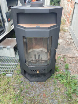 Prodám krbová kamna BERGAMO