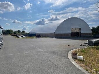 Skladová hala 1250m2 - Praha Západ Tachlovice