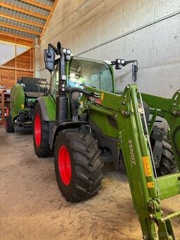 Fendt 313 VARIO s4 profi plus s čelním nakladačem