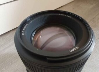 Nikon AF-S NIKKOR 85mm f/1.8G