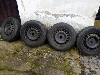 195/65 r15 zimní pneu komplet