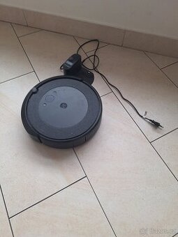 Roomba i3