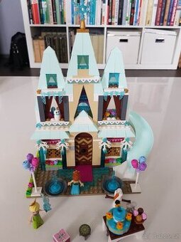 Lego – ledové království - 41068 Oslava na hradě Aren