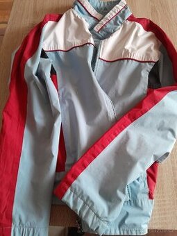 Nepromokavá podzimní bunda 152