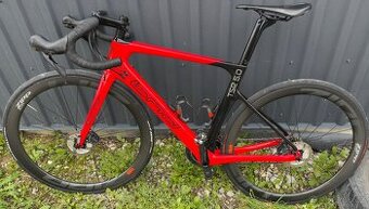 Silnicni kolo carbon ram M v top stavu