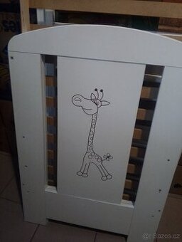 Přebalovací pult, dětská postýlka