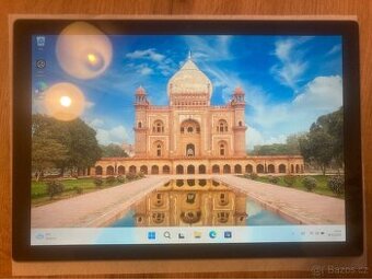 Surface Pro 5 LTE i5/8GB/256GB – Windows 11, baterie 93%