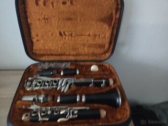 Prodám B Klarinet Amati ACL 315