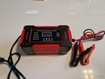 Nabíječka baterií inteligentní