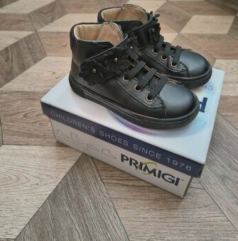 Dívčí jarní boty Primigi vel.25