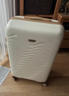 Cestovní kufr 25″
