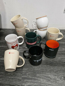 Porcelánové hrnky různé 10 ks