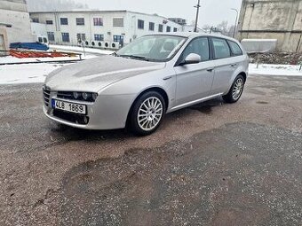 Alfa Romeo 159 facelift r.v 2010, stk do 10/2026 najeto pouz