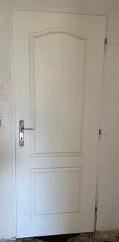 Interiérové dveře bílé plné 70 (dvoje)