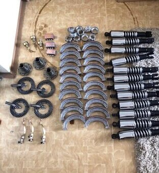 Zadní tlumiče pružiny silentblok tlumiče přední vidlice