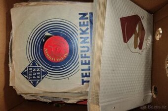 Stare selakove gramofonove desky - 5 bananovych beden