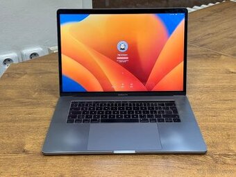MacBook Pro 15" (2017) – i7 2.9 GHz, 16 GB RAM, 512GB SSD