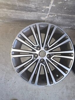 BMW F10/11, E60/61 , E39 18" Alu kola + 2 sada pneu