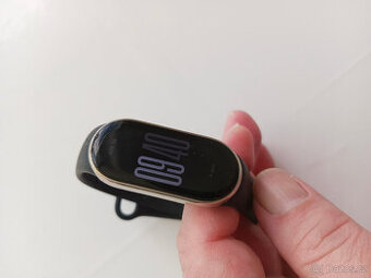 náramek Xiaomi Mi Band 8.