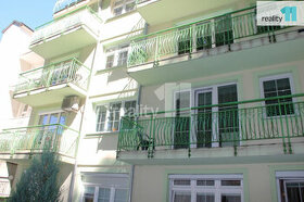 Prodej byt 4kk 126m2, OV, 3 balkony, parkovací místo, Zámeck