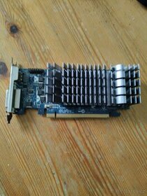 Grafika karta 512MB - 1