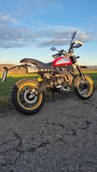 Ducati Scrambler Desert Sled