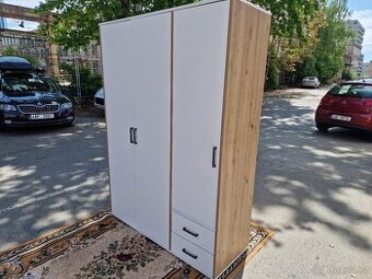 Skrin Nova 3 dverova 55x140 výška 195 cm