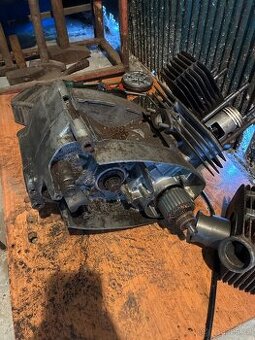 Motor Jawa 350/634