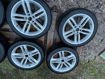 Pneu continental +litá kola audi