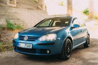 Volkswagen Golf V 1.4 55 kW | Dovoz DE | Servisní knížka