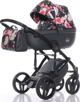 Kočárek Junama Madena Camellia