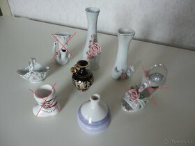 Porcelánová vázička, košíček, bota atd.