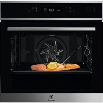 Parní trouba Electrolux 800 PRO EOB7S31X SteamBoost