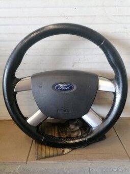 Ford C-Max volant