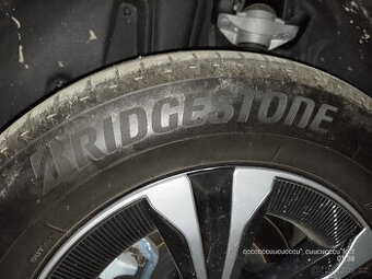 Sada letních pneu Bridgestone Alenza 235/60 R18 DOT 22 - DPH