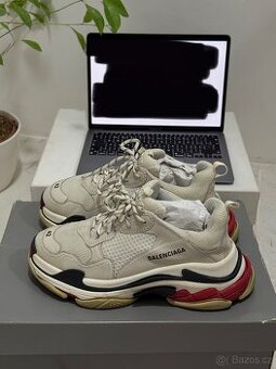 Balenciaga Triple S ❗️STEAL