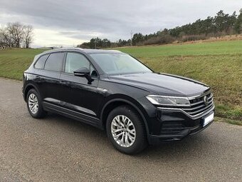 VW Touareg V6 3.0 TDi, ,Kůže,Vzduch,Tažné, Audio 880W