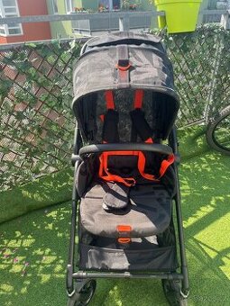 Cybex
