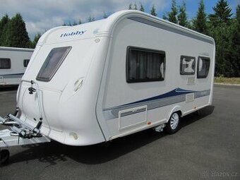 Prodám karavan Hobby 460 ufe,r.v.2009 + mover, satelit ,stan