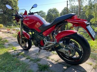Ducati Monster 600