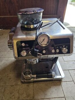 Kávovar delonghi la specialista
