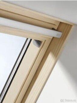 Střešní okno VELUX GGL C02 55 x 78