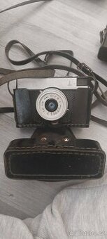 Prodam celou rodinku fotoaparatu