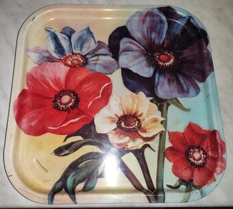 Luxusní plechový čtvercový ppdnos/tác