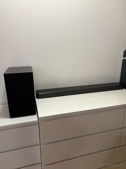 LG soundbar + subwoofer