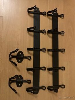 Věšáky 4 kusy