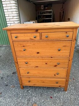 Komoda IKEA Hemnes s 6 zásuvkami - antik