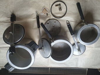 Tlakové hrnce a jídlonosič