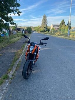 Ktm duke 125