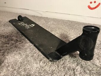 Street deska Urban Artt Sprawl